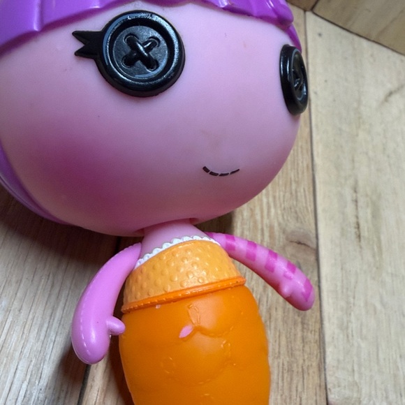 2-Pack Lalaloopsy Little Mermaid Tadpole Dolls In Starfish Pods - Picture 15 of 15